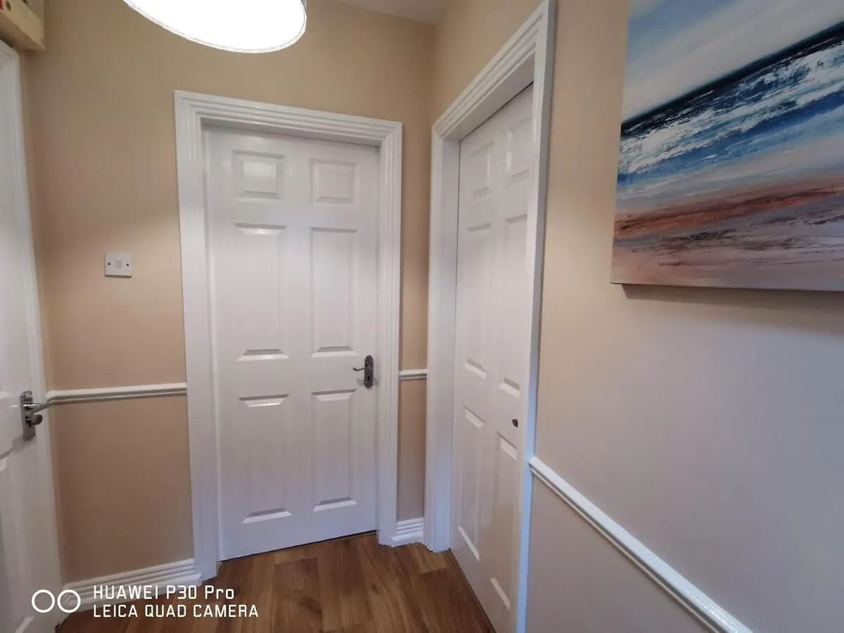 Very Central 1Bed New Refurbish 더블린